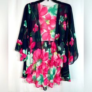 The Boutique Floral Open Front Kimono  Sz. S-M.   01013